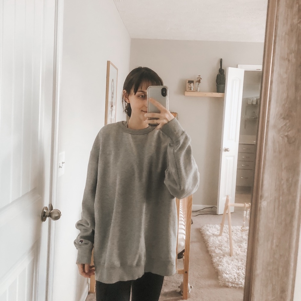 Oversized Champion Sweatshirt